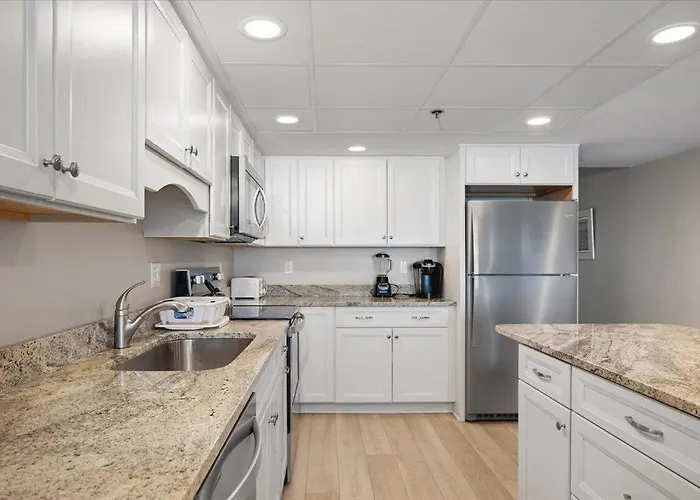 Ferienhaus Beautiful 2 Bedroom Plaza With Outdoor Pool! Ocean Stadt